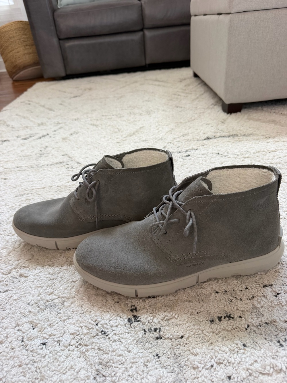 Sorel Men's Gray Suede Chukka Boots